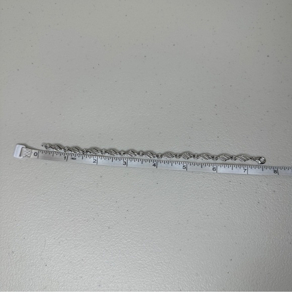 Rogers & Hollands Diamond Accent Sterling Silver Bracelet in Box 7.5” - Picture 6 of 10